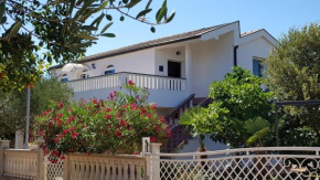 Hotels in Rudina